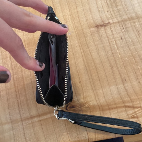 NWT Kate Spade Small Card Holder Wristlet - Picture 3 of 6